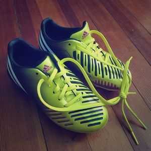 Kids Soccer Cleats Adidas size 11.5